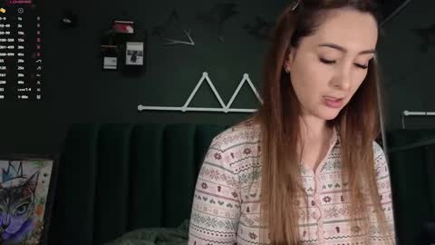 Kimmie online show from December 2025 06:35:02 PM