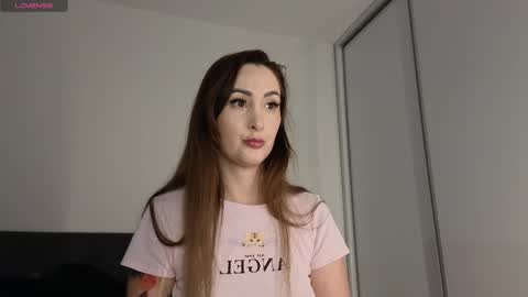Snapshot of kimmie_ chatting on May 2026 06:35:02 PM Kimmie online show from May 2026 06:35:02 PM