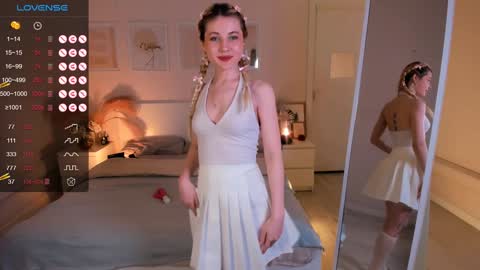  Your Kimmie  follow me  online show from January 2025 02:25:01 PM