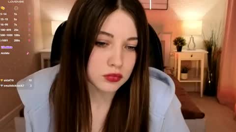 Snapshot of kimmie_shine chatting on April 2026 09:59:01 AM Your Kimmie follow me online show from April 2026 09:59:01 AM