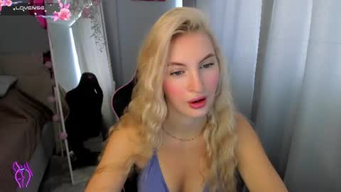 kimmy1_powell online show from June 2026 04:50:01 AM