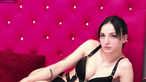 Kimmy online show from October 2025 08:07:02 PM