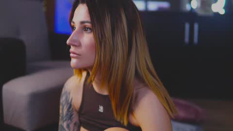 KimSkye online show from January 2025 05:20:02 AM