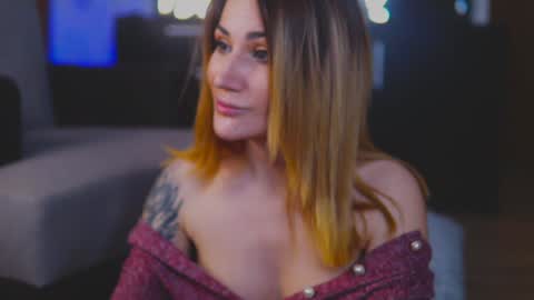 KimSkye online show from January 2025 06:11:01 AM