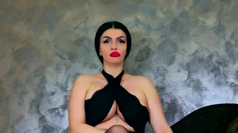 Kim Wilmes online show from May 2026 02:12:01 PM