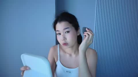 Kimi online show from April 2026 03:37:02 AM