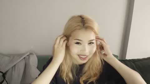 Kimi online show from June 2026 03:26:01 AM