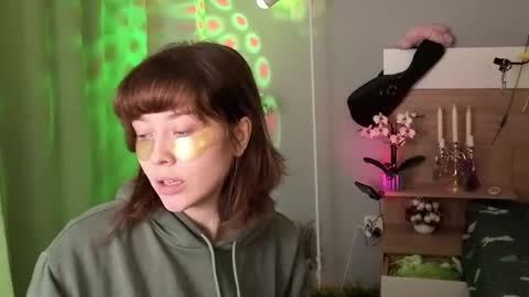 kina_ka online show from October 2025 04:40:01 AM