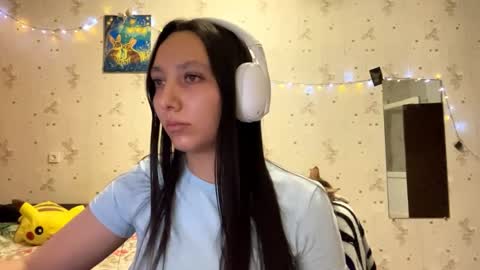 Jenny online show from April 2026 06:35:02 PM