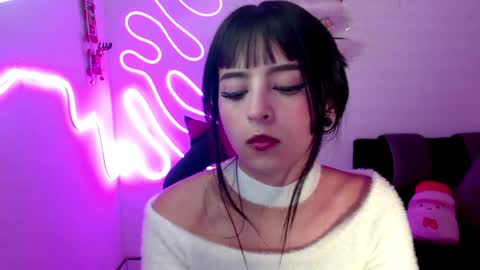 Snapshot of kind_scarlett chatting on January 2025 11:08:01 PM Kind Scarlett online show from January 2025 11:08:01 PM