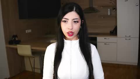 Megan online show from November 2025 05:51:01 AM