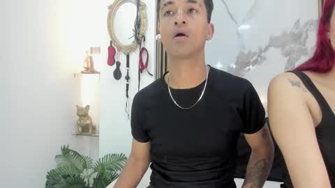 Snapshot of king2_and_queen2 chatting on February 2026 02:39:02 AM NIKKY AND MAIK online show from February 2026 02:39:02 AM