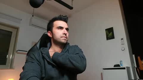 Snapshot of king7045 chatting on January 2025 12:33:01 AM king7045 online show from January 2025 12:33:01 AM