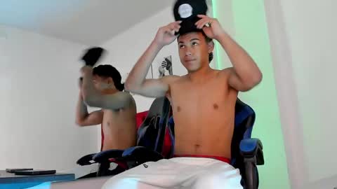 Snapshot of king_ares1 chatting on April 2026 10:57:02 AM king_ares1 online show from April 2026 10:57:02 AM