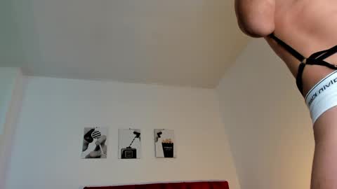 Snapshot of king_ares1 chatting on April 2026 06:23:01 PM king_ares1 online show from April 2026 06:23:01 PM