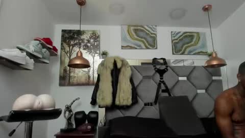 HOT MEN BLACK online show from January 2025 05:14:01 PM