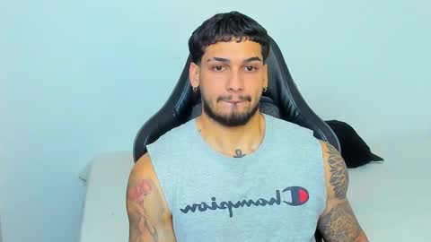 king_of_kings__ online show from January 2026 10:46:02 PM