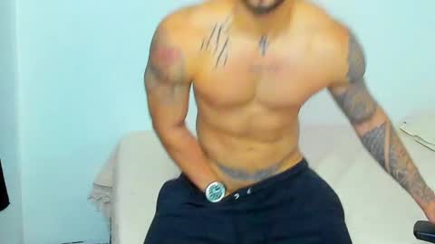 king_of_kings__ online show from April 2026 02:27:02 AM