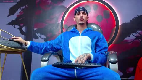 king voy online show from November 2025 08:11:02 PM