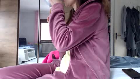sexysexyhotwetpinkredpussy online show from May 2026 05:31:02 PM
