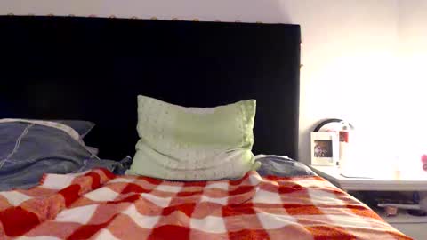 sexysexyhotwetpinkredpussy online show from June 2026 06:56:02 PM