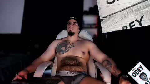 King Bear online show from February 2025 11:16:02 AM