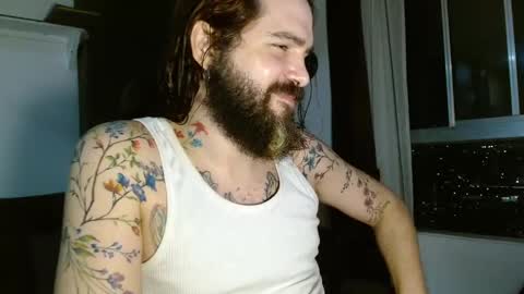 Snapshot of kingcat420 chatting on October 2025 11:48:01 PM Jake online show from October 2025 11:48:01 PM