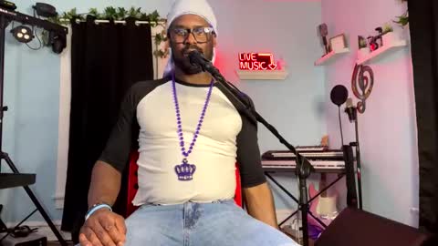 KC online show from February 2025 02:44:02 AM