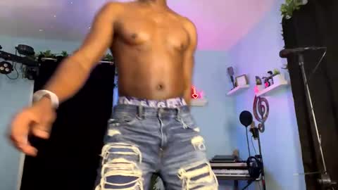 KC online show from February 2025 12:51:02 AM