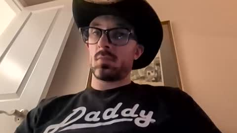 Snapshot of kingdaddysayless chatting on June 2026 06:20:02 PM kingdaddysayless online show from June 2026 06:20:02 PM
