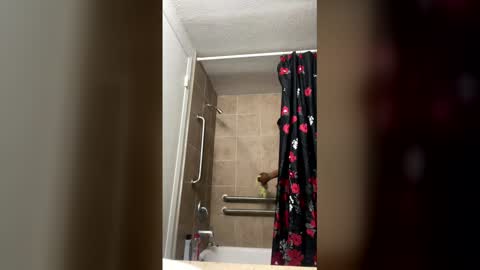 Snapshot of kingecstasyxxxddd chatting on February 2026 05:27:02 PM kingecstasyxxxddd online show from February 2026 05:27:02 PM