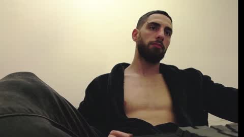 Snapshot of kingkarlos_ chatting on December 2024 06:35:01 PM KingKarlos online show from December 2024 06:35:01 PM