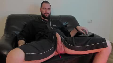 The King online show from January 2025 12:16:01 PM