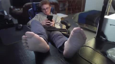 Snapshot of kingoffootfetish chatting on January 2025 08:33:01 AM Master King Tommy online show from January 2025 08:33:01 AM