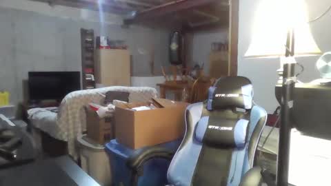 Snapshot of kingoffootfetish chatting on January 2025 05:40:02 AM Master King Tommy online show from January 2025 05:40:02 AM