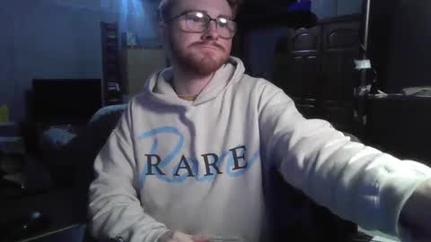 Snapshot of kingoffootfetish chatting on February 2025 08:18:01 AM Master King Tommy online show from February 2025 08:18:01 AM