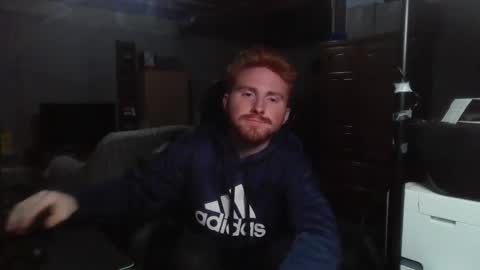 Snapshot of kingoffootfetish chatting on February 2025 03:58:02 AM Master King Tommy online show from February 2025 03:58:02 AM