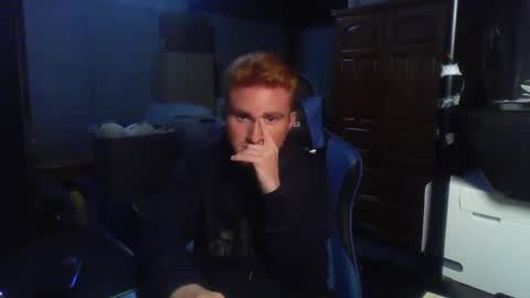 Snapshot of kingoffootfetish chatting on September 2025 05:31:01 AM Master King Tommy online show from September 2025 05:31:01 AM