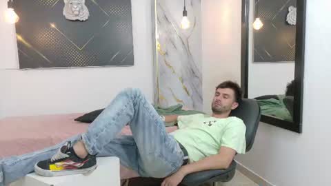 KING  online show from July 2026 06:47:02 AM