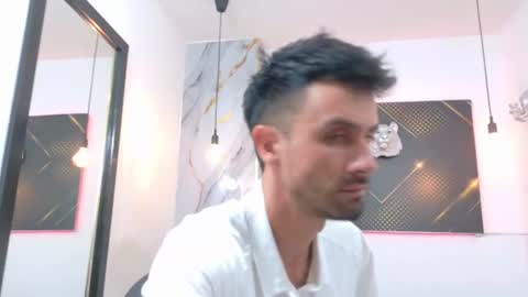 KING  online show from July 2026 03:46:01 AM