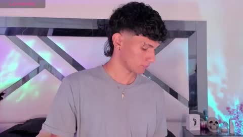 Snapshot of kingparker1 chatting on January 2025 05:02:01 AM A L E X online show from January 2025 05:02:01 AM