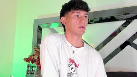 Snapshot of kingparker1 chatting on January 2025 05:09:01 AM A L E X online show from January 2025 05:09:01 AM