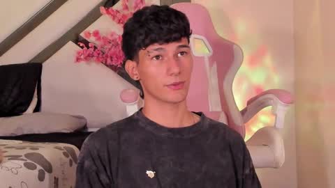 Snapshot of kingparker1 chatting on February 2025 03:09:02 PM A L E X online show from February 2025 03:09:02 PM