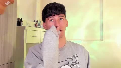 Snapshot of kingparker1 chatting on February 2025 03:45:01 AM A L E X online show from February 2025 03:45:01 AM