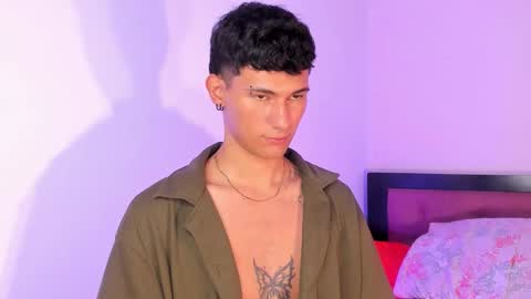 Snapshot of kingparker1 chatting on September 2025 04:18:01 PM A L E X online show from September 2025 04:18:01 PM