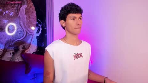 Snapshot of kingparker1 chatting on December 2025 09:36:01 AM A L E X online show from December 2025 09:36:01 AM