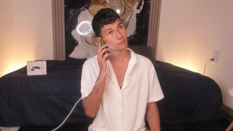 Snapshot of kingparker1 chatting on January 2026 03:20:01 AM A L E X online show from January 2026 03:20:01 AM