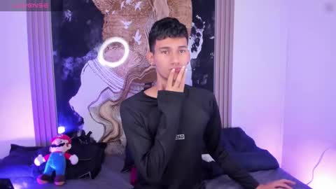 Snapshot of kingparker1 chatting on February 2026 09:33:02 PM A L E X online show from February 2026 09:33:02 PM