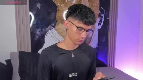 Snapshot of kingparker1 chatting on March 2026 03:21:02 AM A L E X online show from March 2026 03:21:02 AM