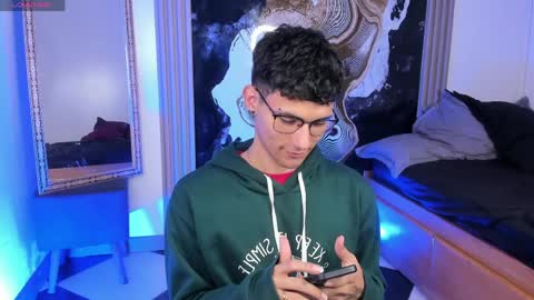 Snapshot of kingparker1 chatting on April 2026 04:35:01 AM A L E X online show from April 2026 04:35:01 AM